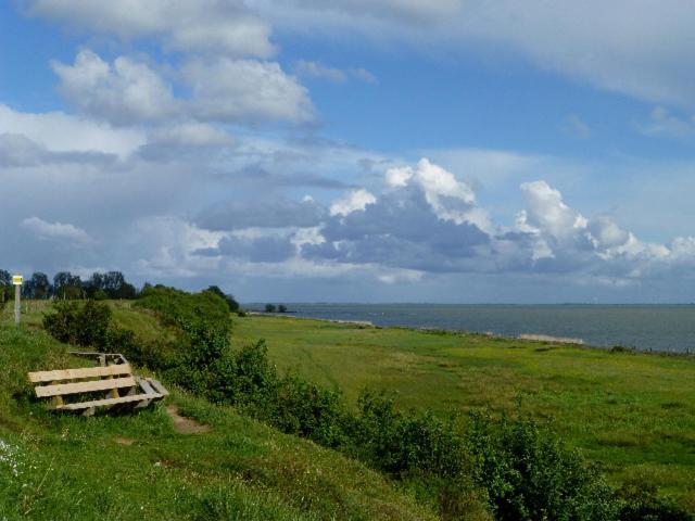De Patrijs Villa Oudemirdum Buitenkant foto
